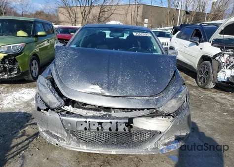 2013 Dodge Dart Sxt z USA, uszkodzony, nr VIN 1C3CDFBA7DD346110